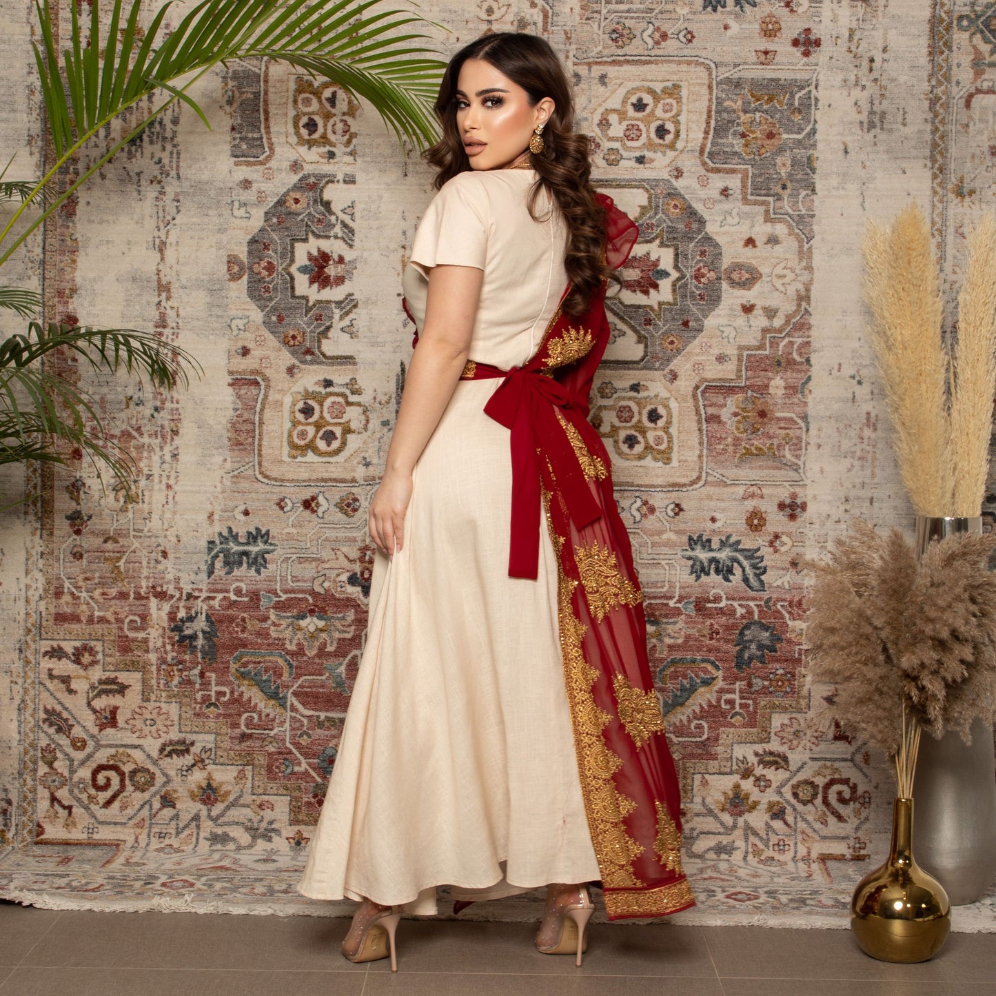 Ruffle with linen